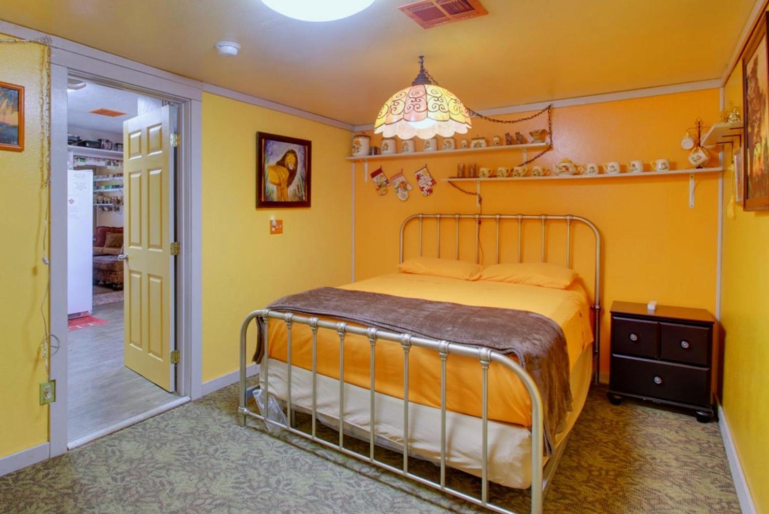 Ez 1 Mile To Fort Sill! Pumpkin Cottage Sleeps 9, Grills, Firepit, Laundry Lawton Exterior foto